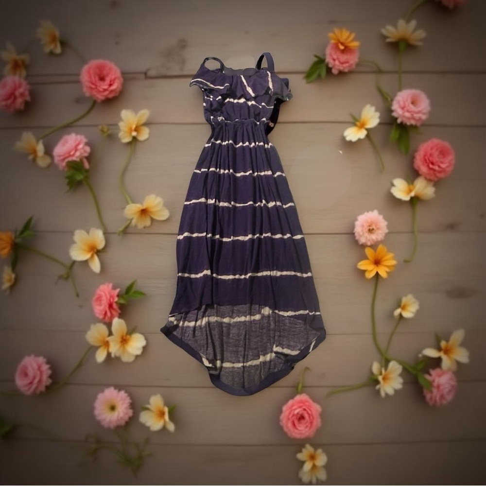Purple & white, empire waist, tie-dye, cold shoulder with ruffle vacation